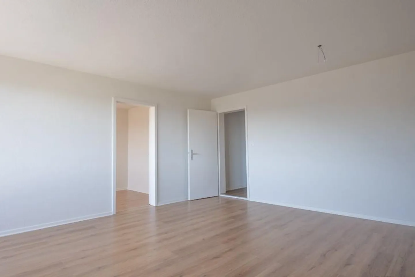 Appartamento 4 locali in affitto a Spreitenbach - Foto 5 di 13