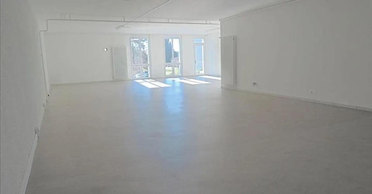 160m2 office and commercial premises for rent - Photo 2 of 9