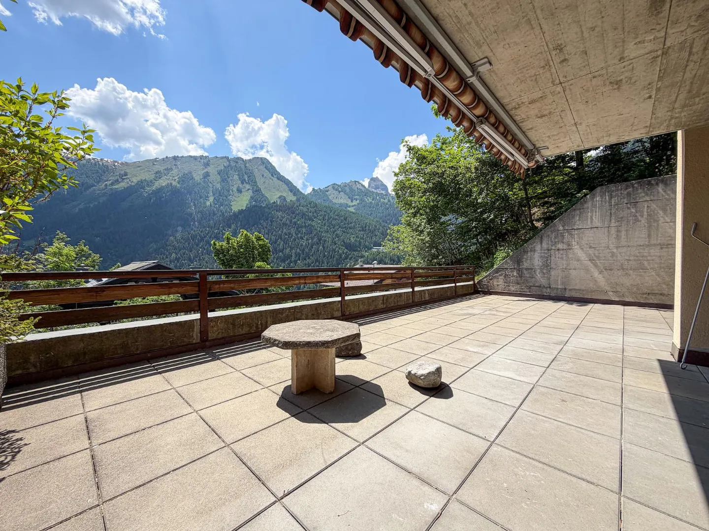 Renovierte Wohnung mit Terrasse - Foto 11 von 13