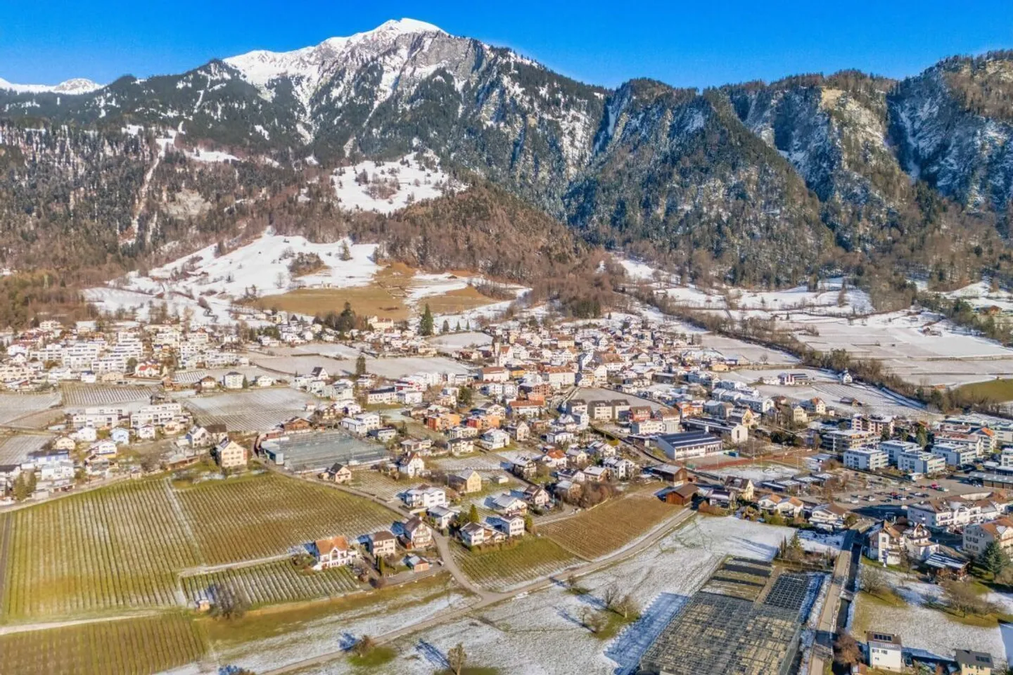 Unique 5.5 to 6.5 Room Single Family House in Malans TEMPORARY - Photo 11 of 12