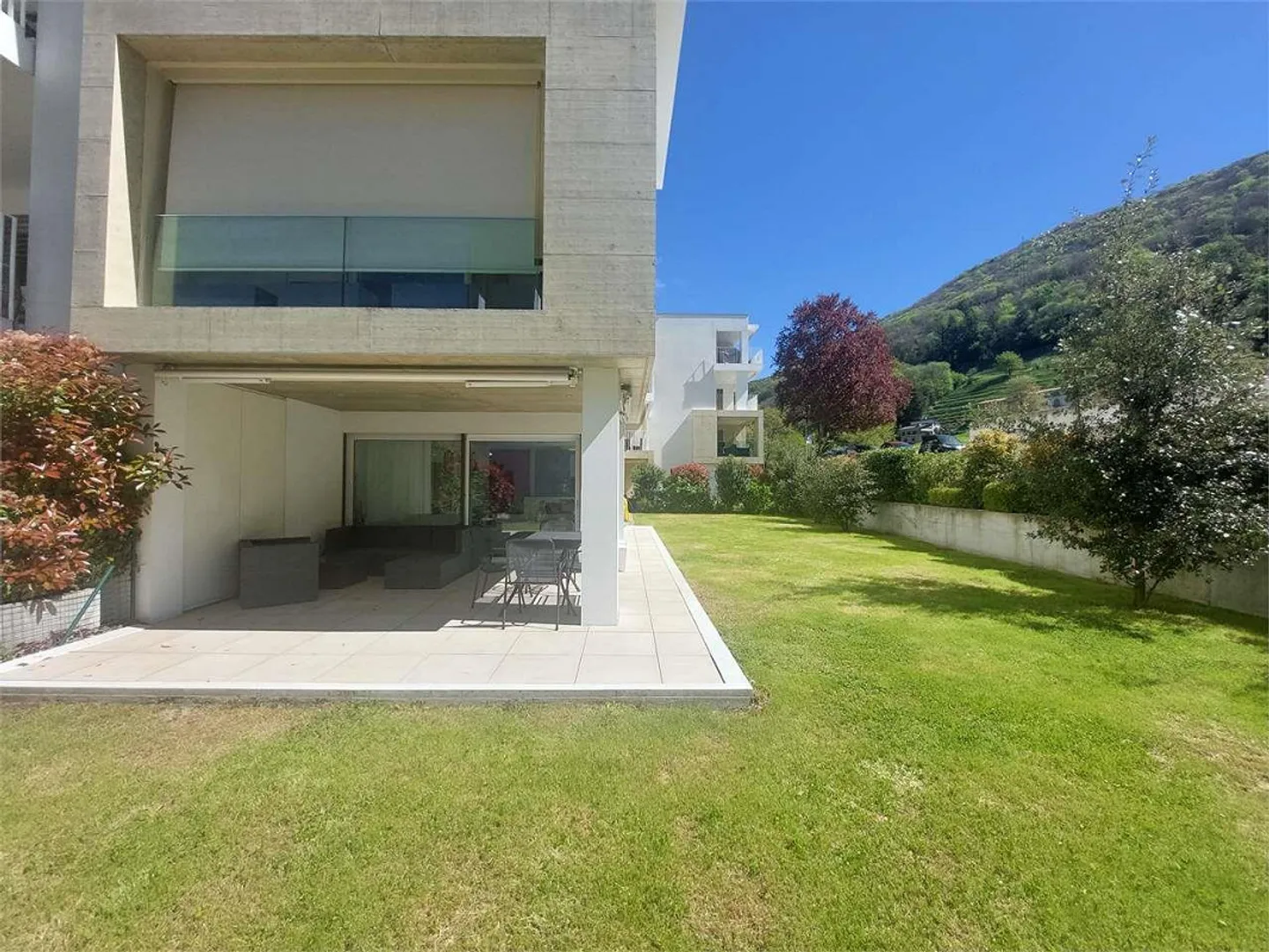 Elegante Wohnung mit privatem Garten - Foto 2 von 13