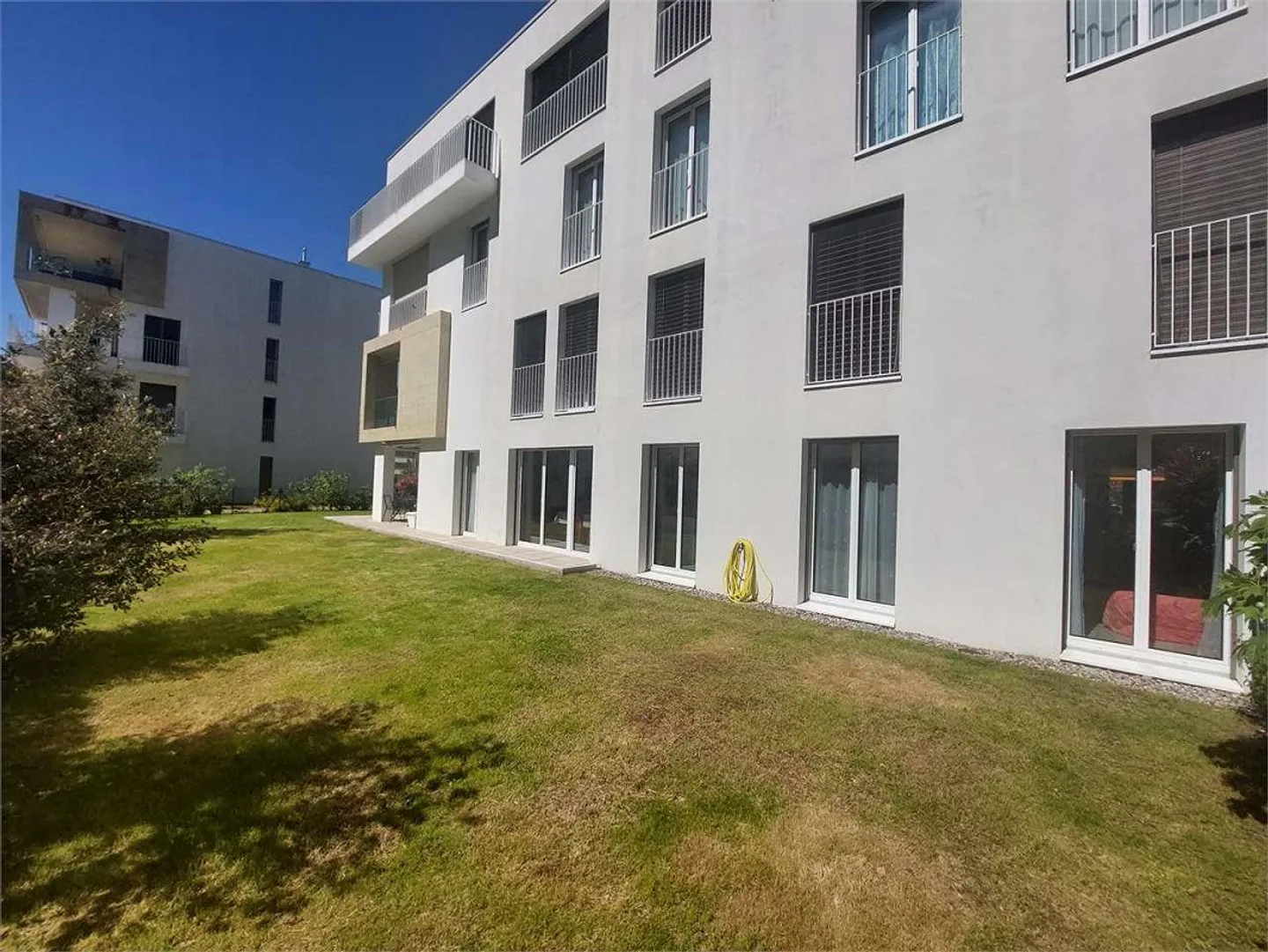 Elegante Wohnung mit privatem Garten - Foto 4 von 13
