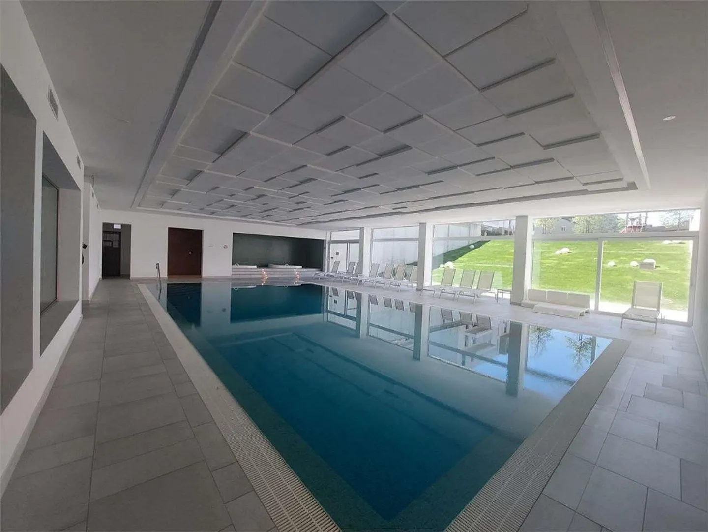 Elegante Wohnung mit privatem Garten - Foto 12 von 13