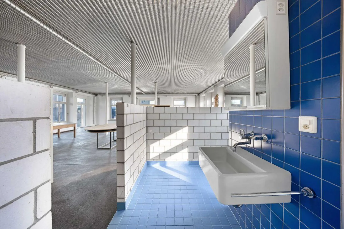 Office | Atelier | Training Room - Photo 9 of 10