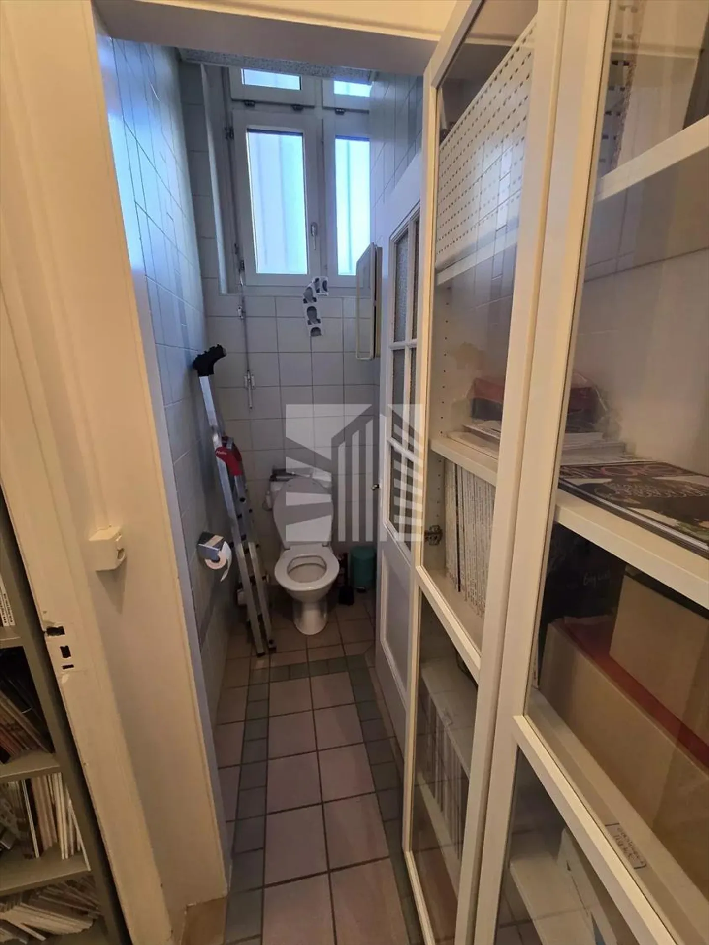 Locale di 80 m² nel centro città - Foto 7 di 9