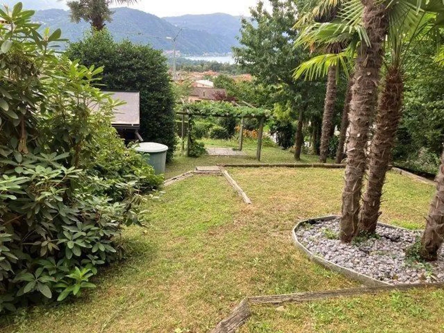 Terreno edificabile di 600 m2 - Foto 7 di 16