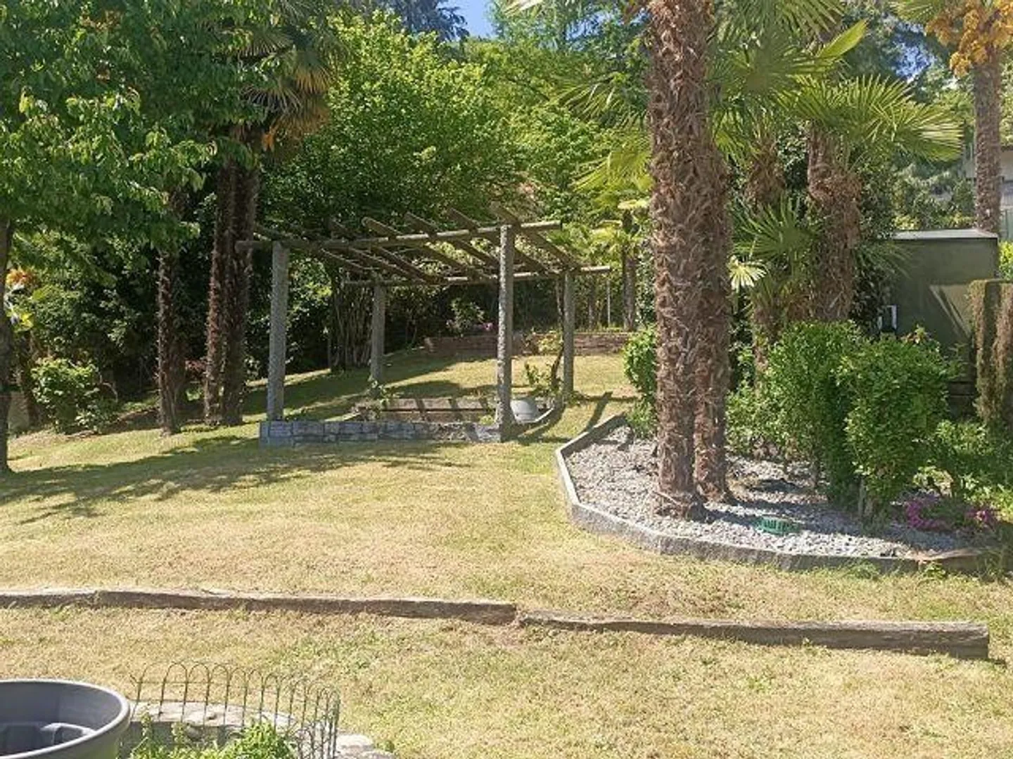 Terreno edificabile di 600 m2 - Foto 8 di 16