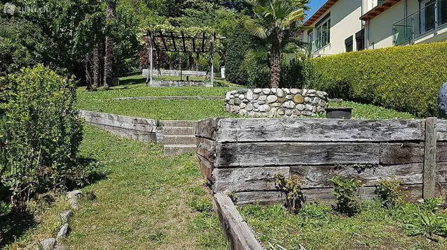 Terreno edificabile di 600 m2 - Foto 3 di 16