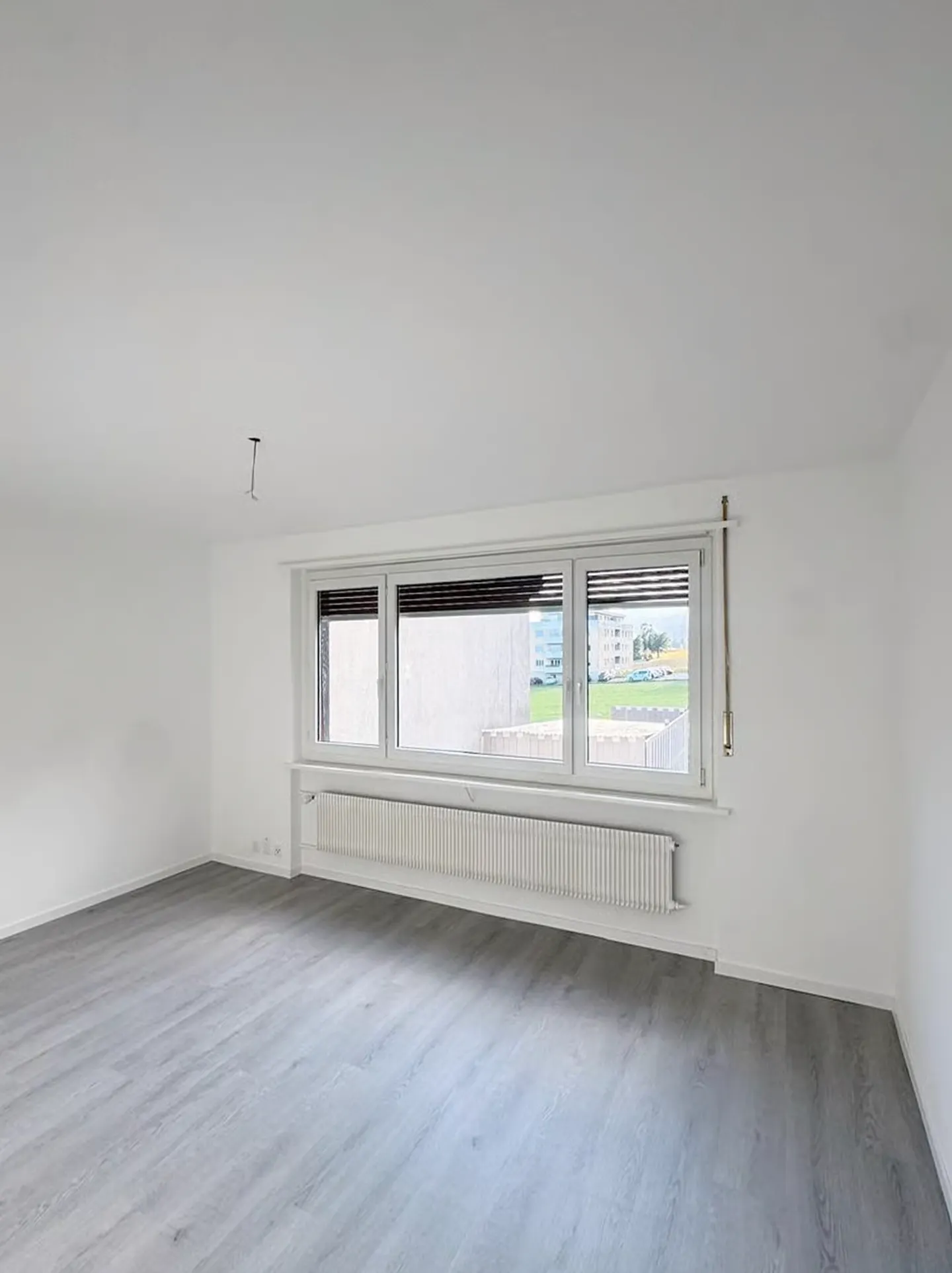 Helle 3.5-Zimmer-Wohnung mit Balkon - Foto 7 von 9