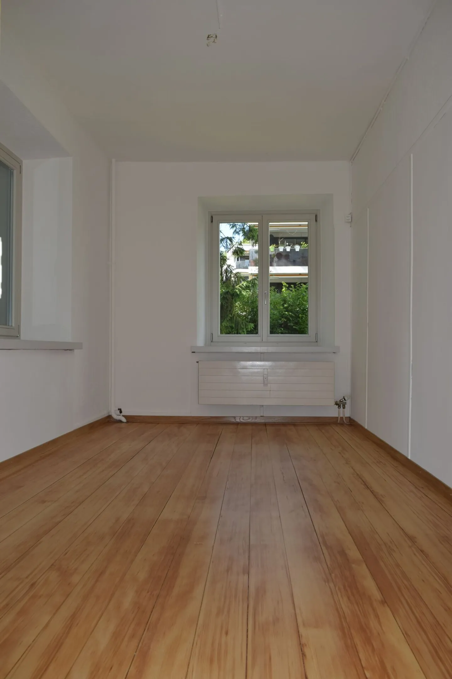 Vivre dans un quartier calme et central! - Photo 6 sur 11