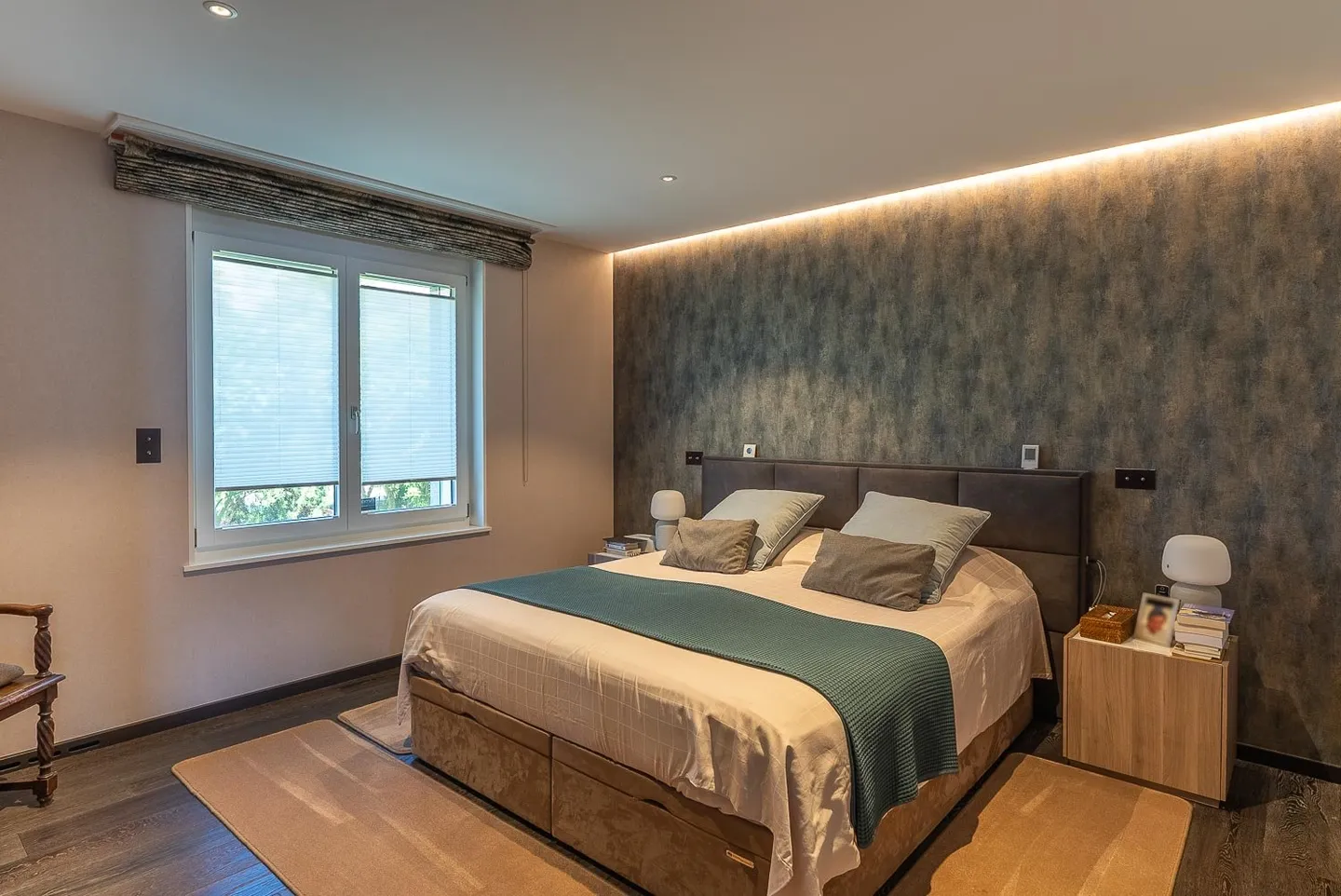 A Unique Place on the Lakeshore, Between Geneva and Lausanne - Photo 5 of 9