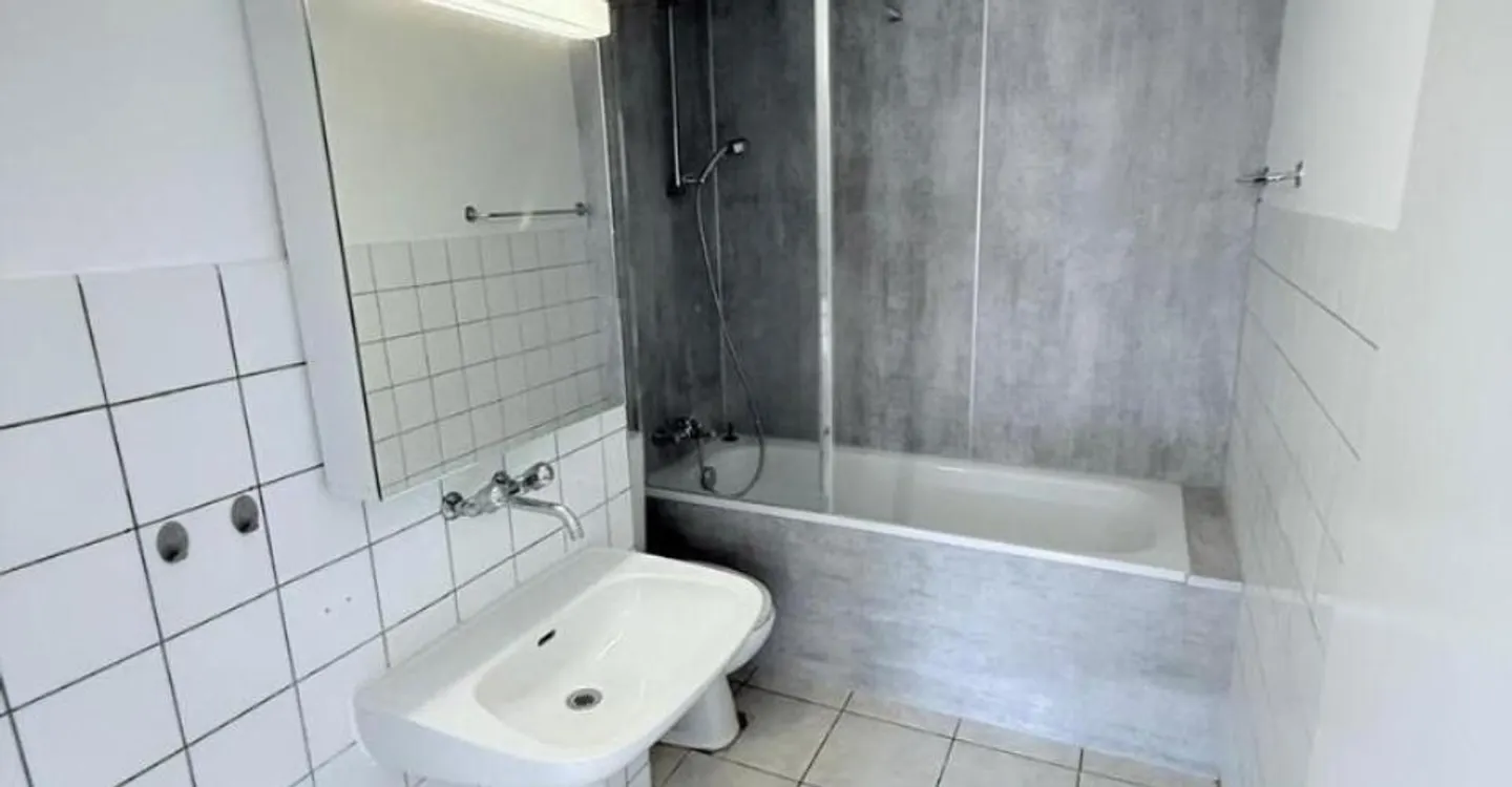 Appartement Central avec Vue Époustouflante - Photo 6 sur 7