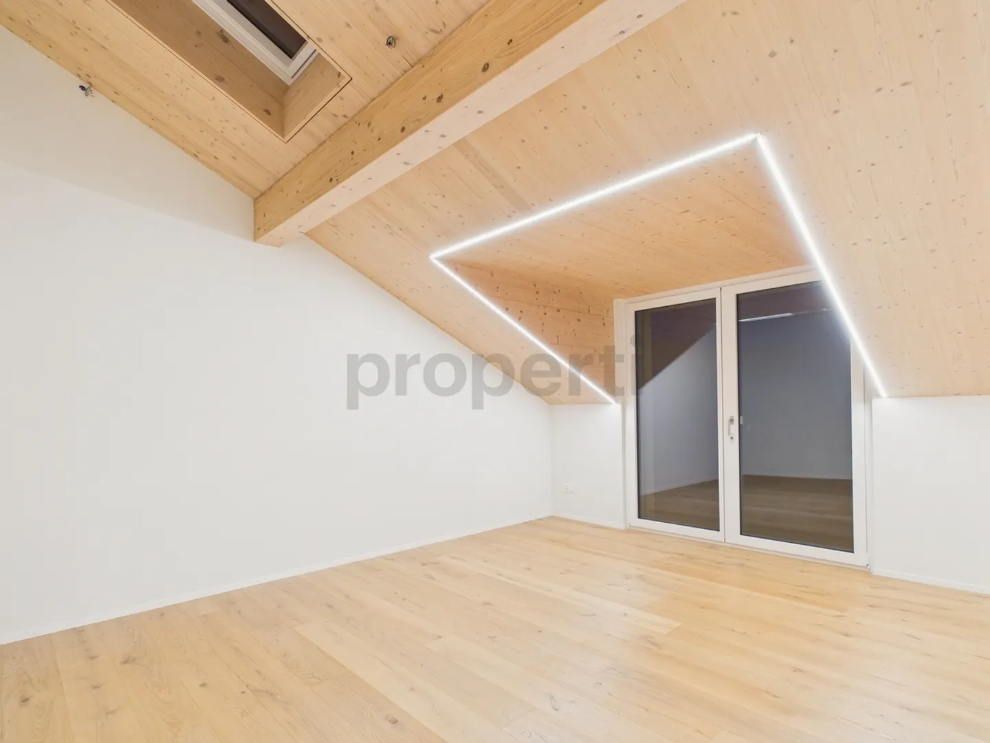 Top-Modern 3.5-Room 140m2 Maisonette Apartment with Balcony in Röschenz - Photo 5 of 13