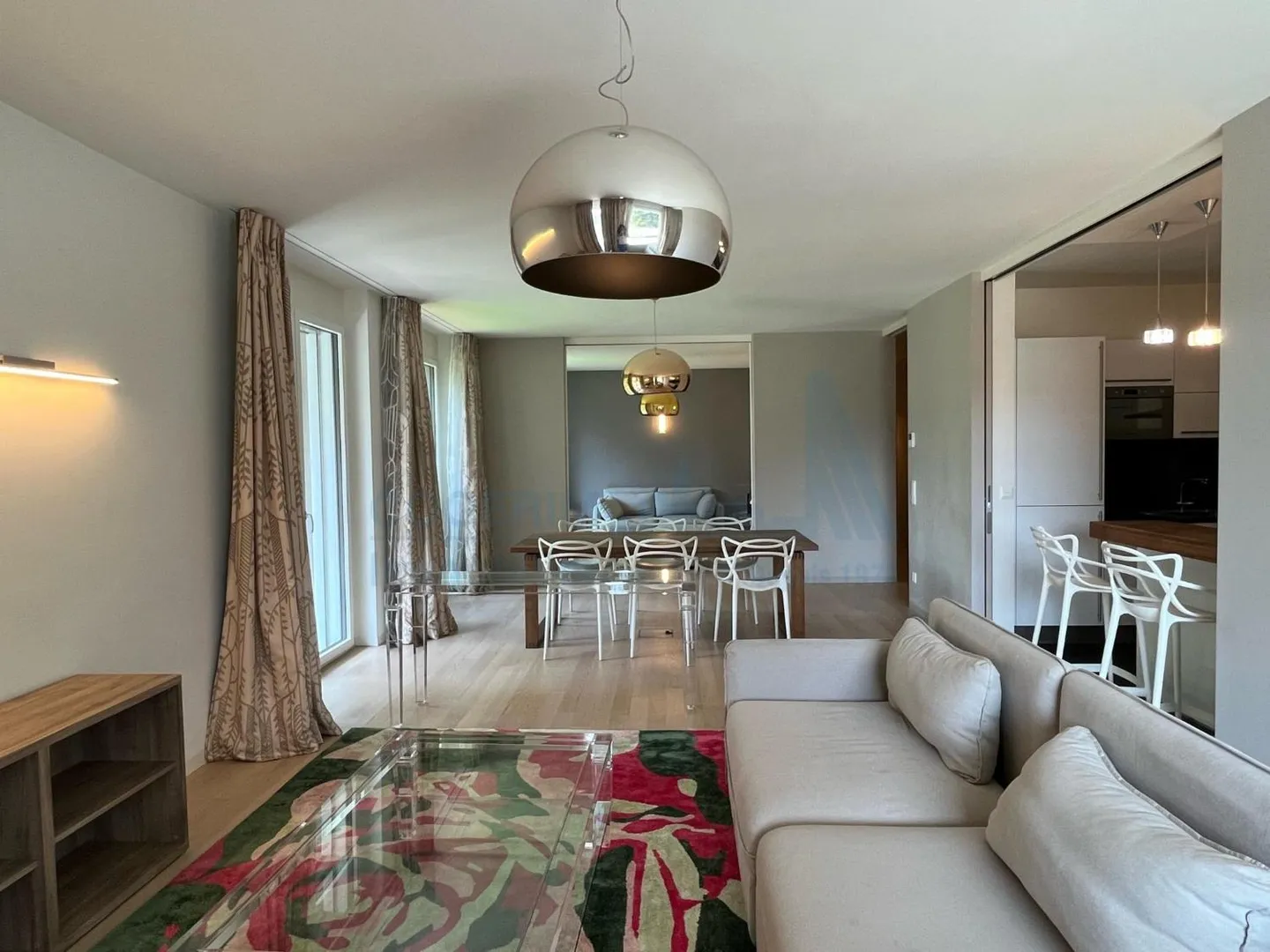 Appartamento 7 stanze - Foto 1 di 13
