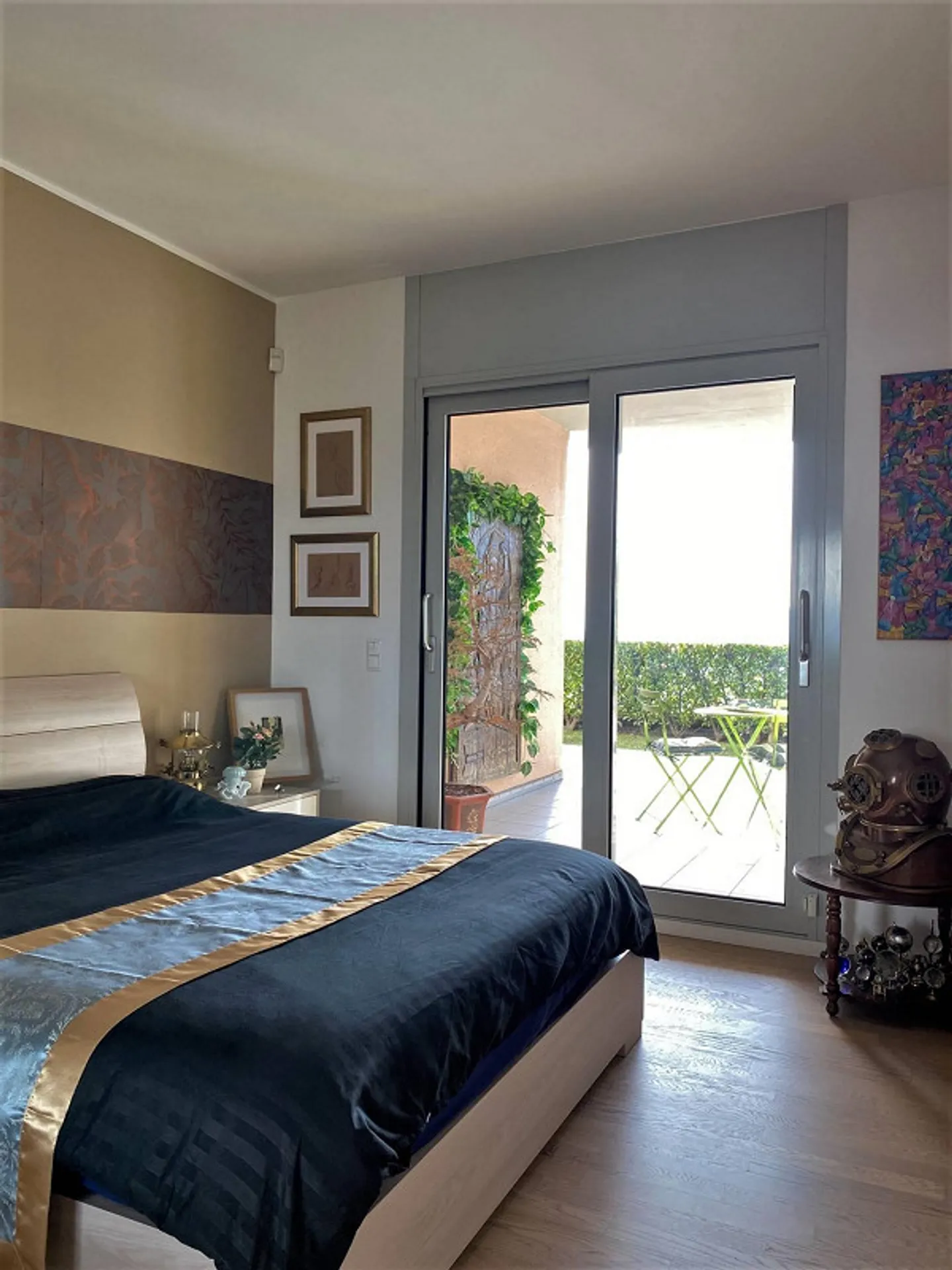 Three-room apartment with garden in a panoramic position. - Photo 6 of 13
