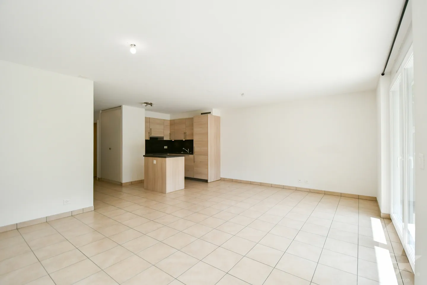 Appartamento in affitto - Foto 4 di 11