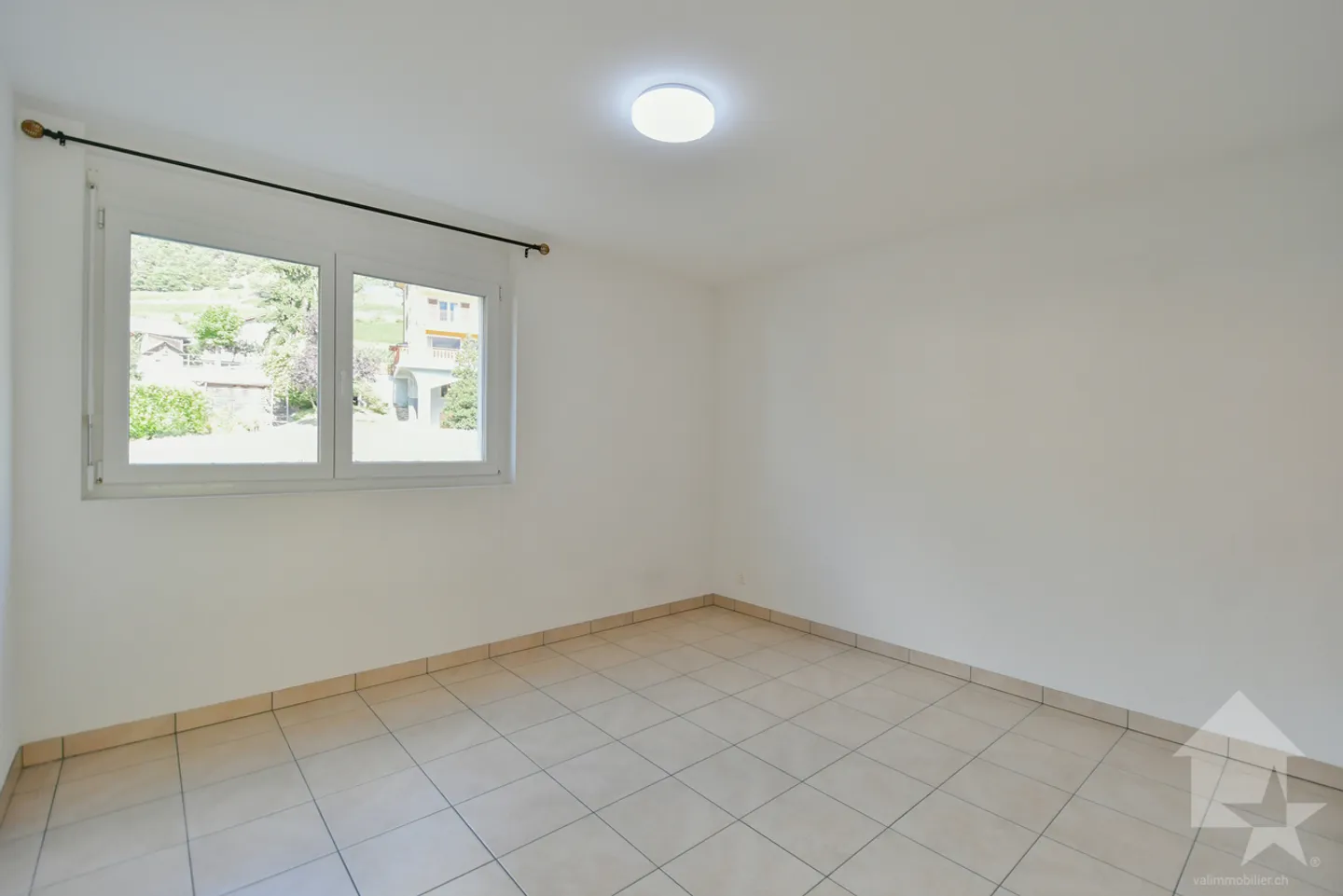 Appartamento in affitto - Foto 7 di 11