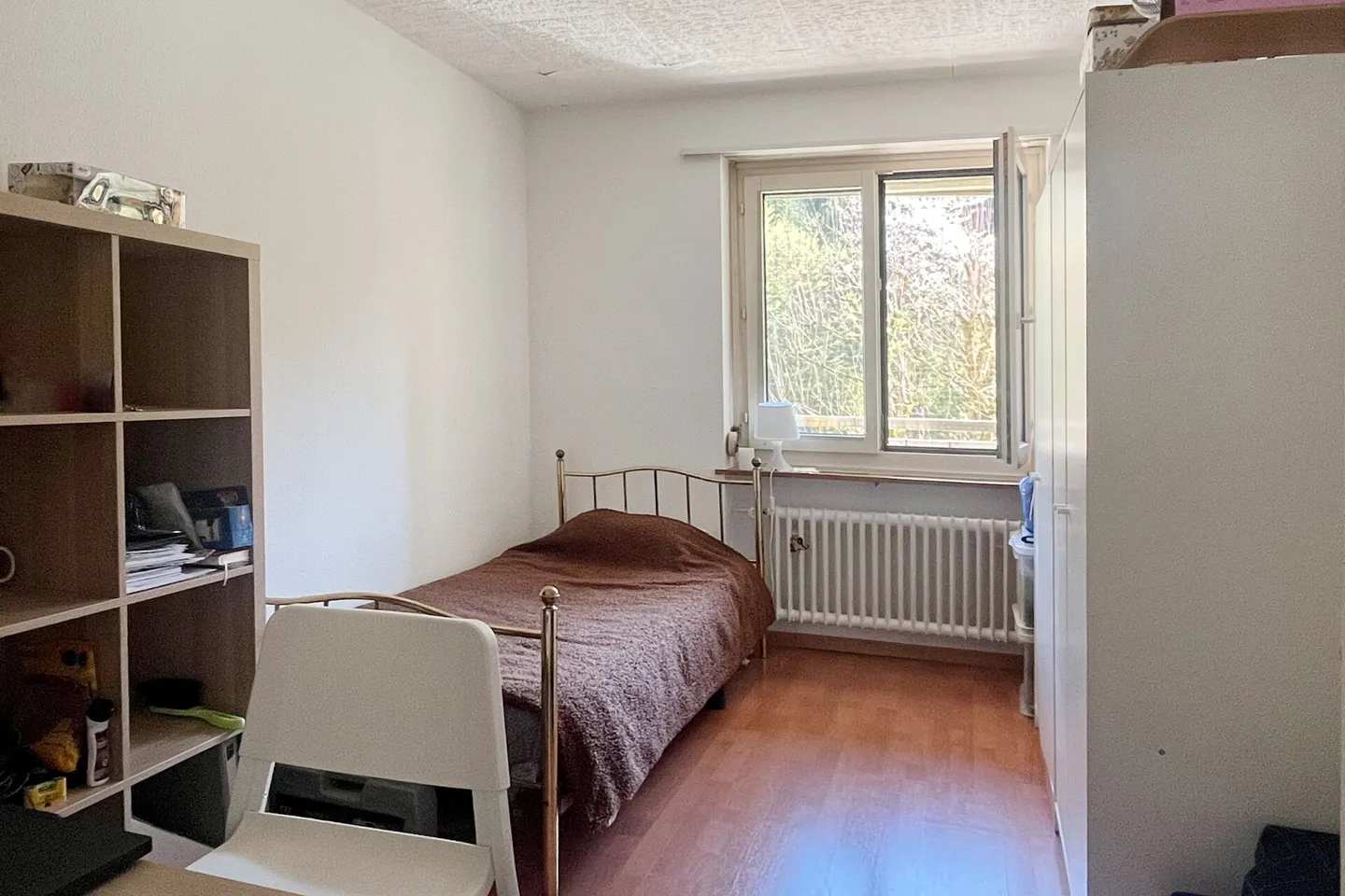 Appartamento con balcone e vista sul verde vicino al Dättwiler Weiher - Foto 8 di 11