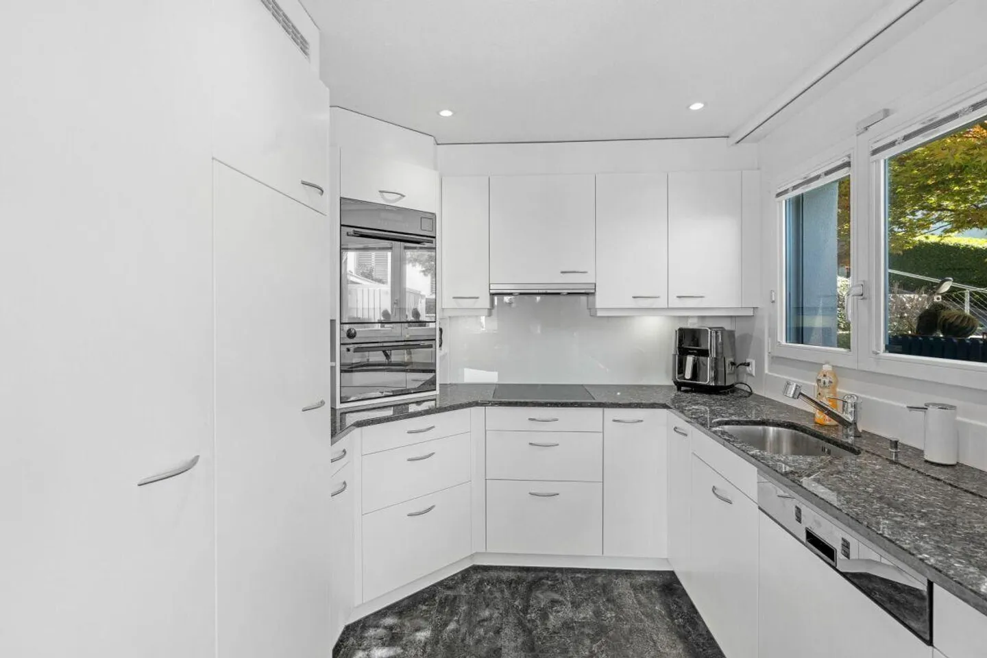 Casa unifamiliare moderna con privacy, comfort e vista panoramica - Foto 3 di 7