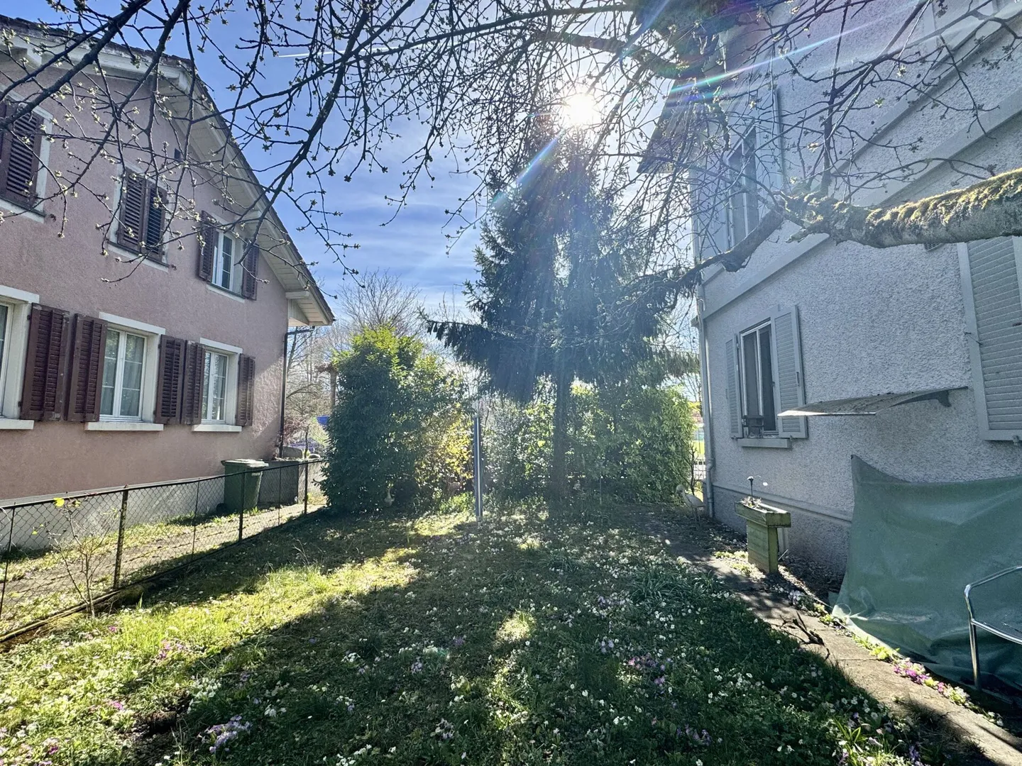 Opportunità di investimento attraente in posizione privilegiata - Casa multigenerazionale con molteplici possibilità - Foto 3 di 3