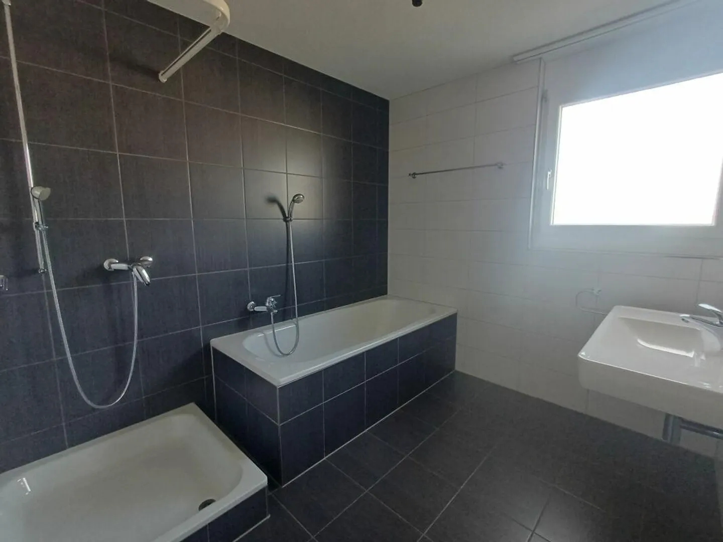 Attractive 4.5 Room Apartment on the Ground Floor - Photo 6 of 9