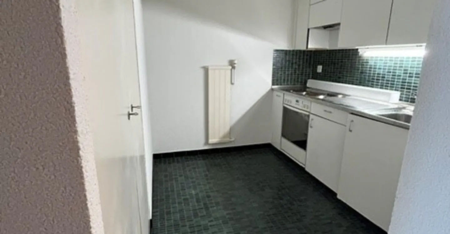 2,5-Zimmer-Wohnung im 5. Stock - Foto 1 von 6