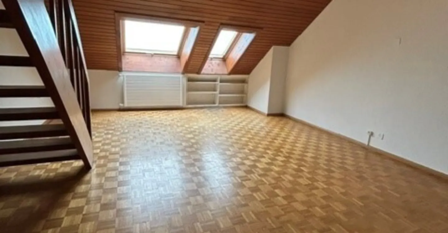 2,5-Zimmer-Wohnung im 5. Stock - Foto 3 von 6