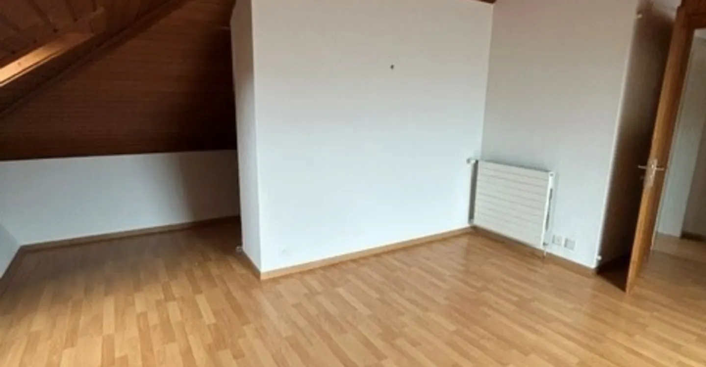 2,5-Zimmer-Wohnung im 5. Stock - Foto 5 von 6