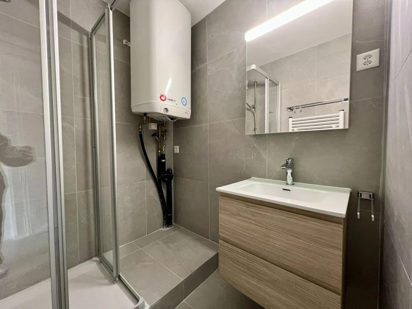 Renovated 2.5-room apartment in Estavayer-le-Lac - Photo 10 of 13