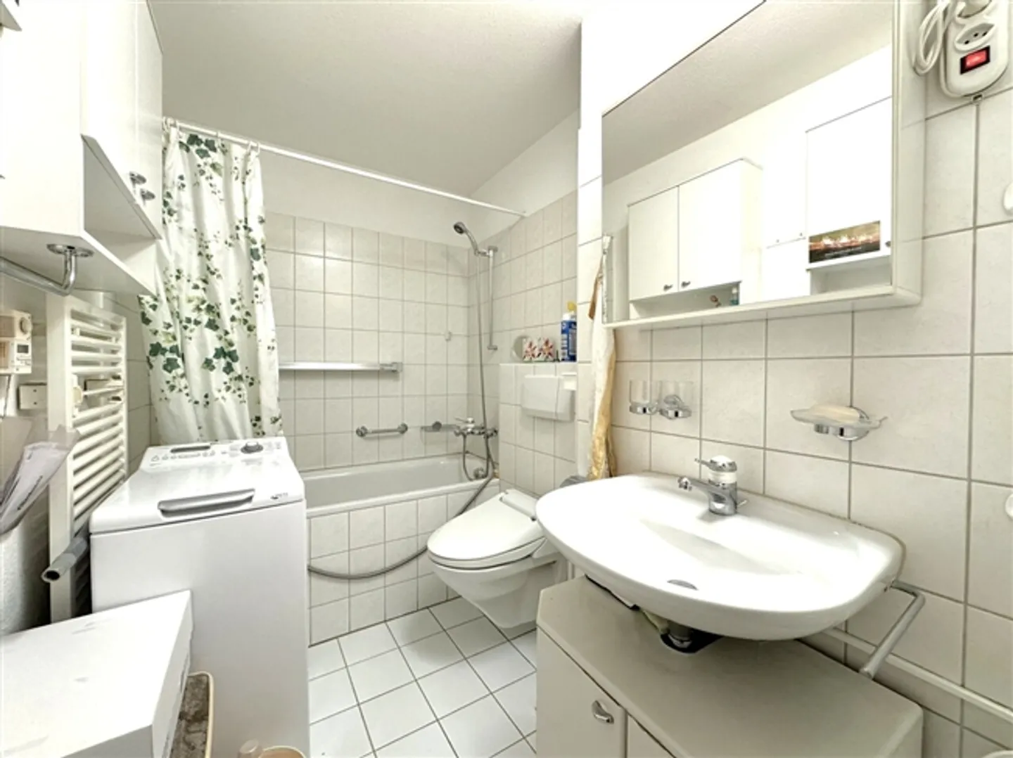 Central, quiet, sunny and at the top Charming maisonette apartment with small studio - Photo 5 of 20