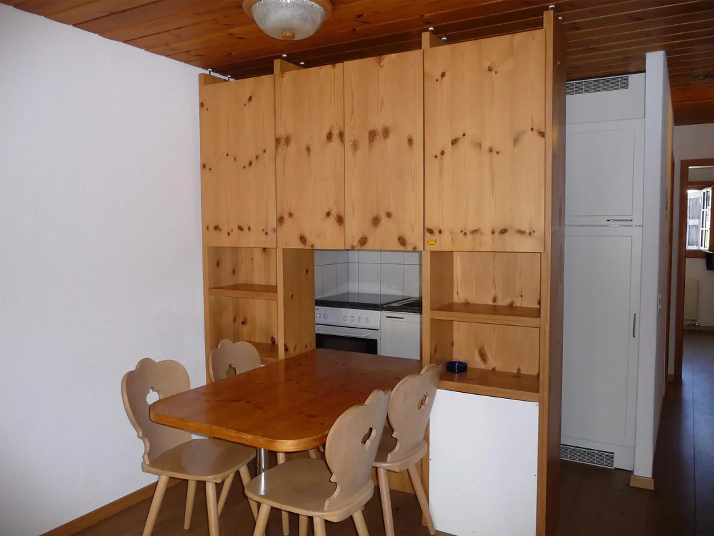 Charming furnished 2.5-room apartment. - Photo 5 of 9