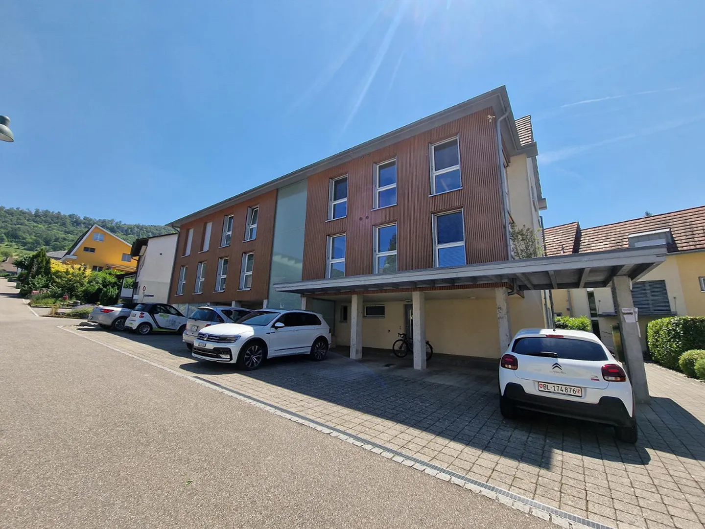Appartamento 4.5 locali con terrazza a Duggingen - Foto 1 di 14