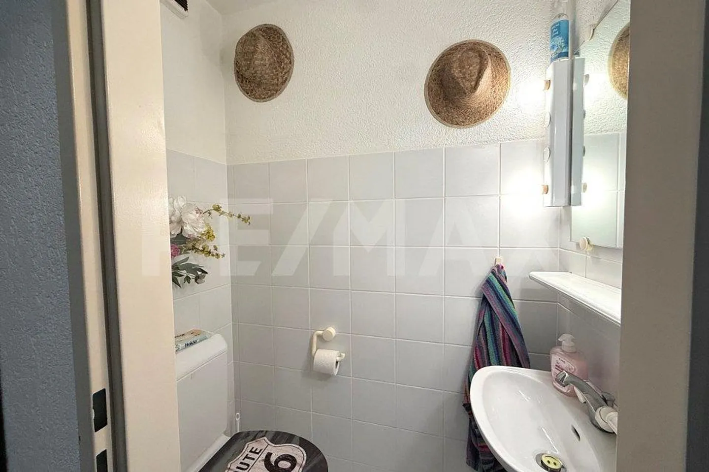Incantevole casa angolare di 5 stanze con giardino e garage a Breitenbach - Foto 5 di 13