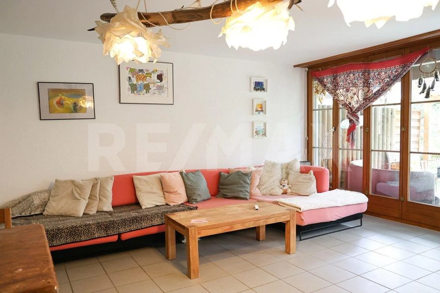 Incantevole casa angolare di 5 stanze con giardino e garage a Breitenbach - Foto 12 di 13