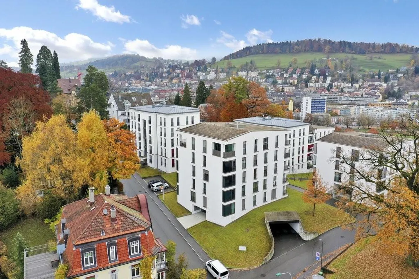 Places de stationnement dans le garage souterrain - Développement Furglerstrasse - Photo 1 sur 1