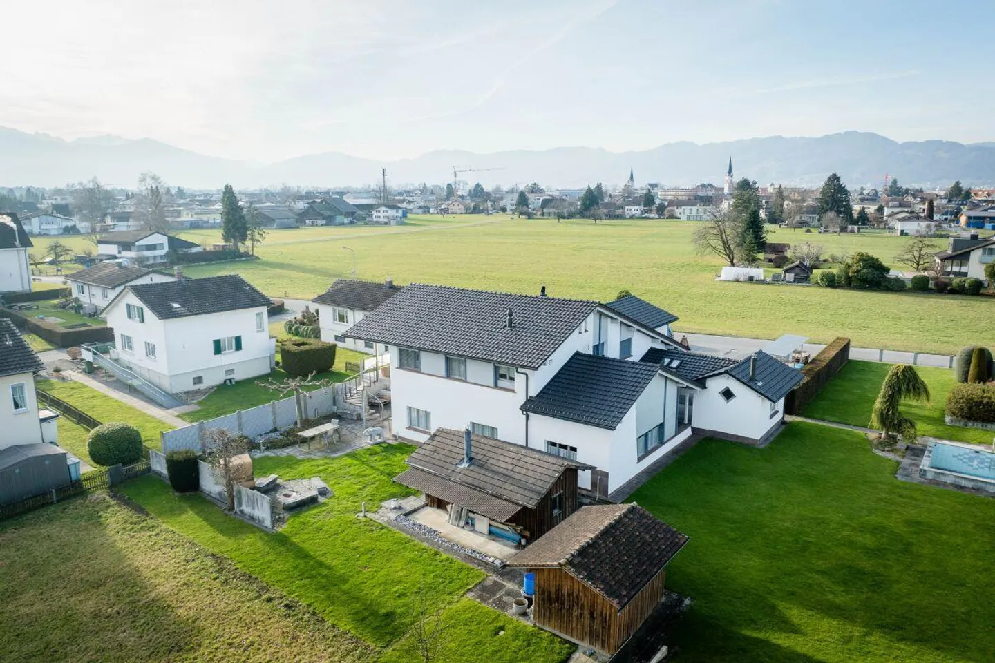 Casa e azienda in uno - Foto 2 di 12