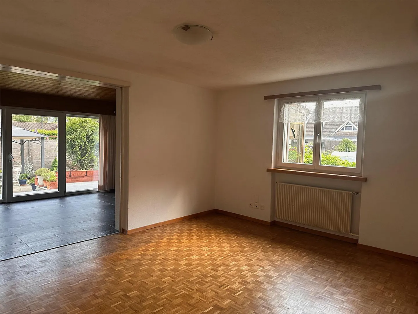Helle 4-Zimmer Wohnung - Foto 2 von 7