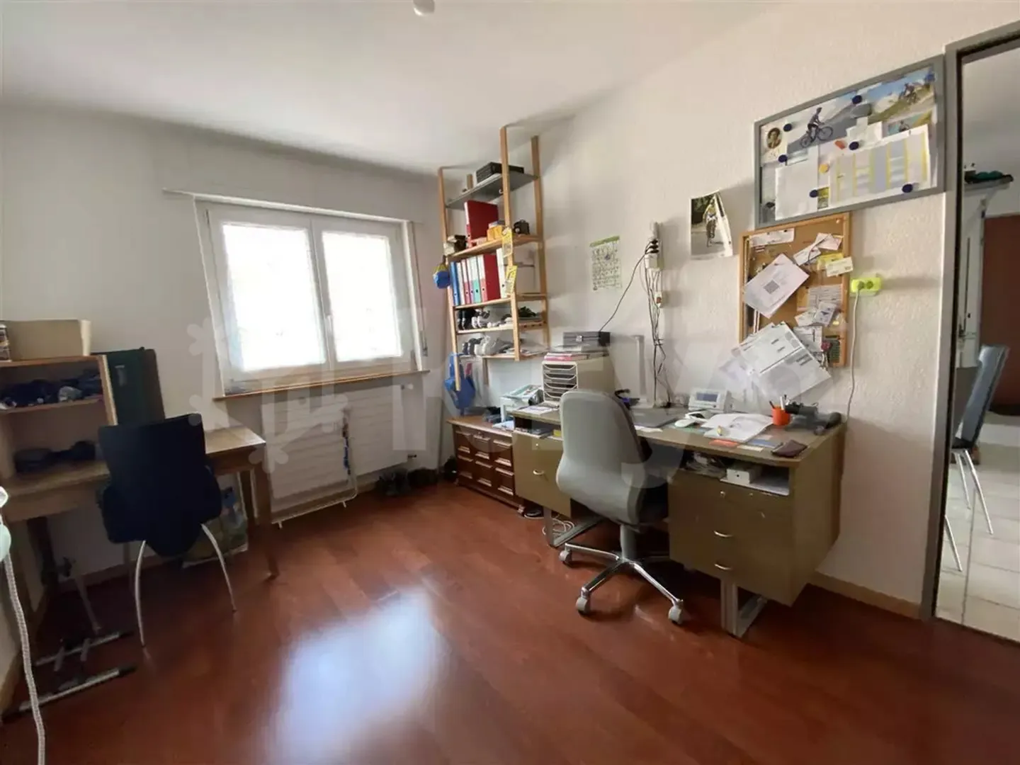 APPARTEMENT DE 3.5 PIECES RENOVE 2EME ETAGE AVEC BALCON - Photo 5 sur 9