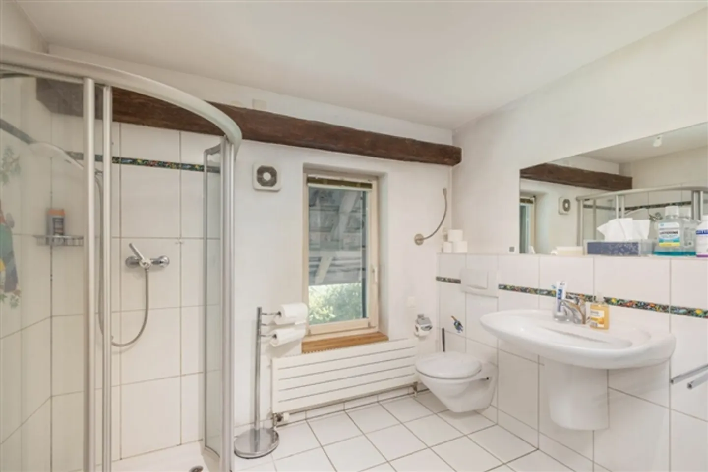 Beaucoup de charme avec vue sur le Rhin et paradis de jardin - Photo 6 sur 7