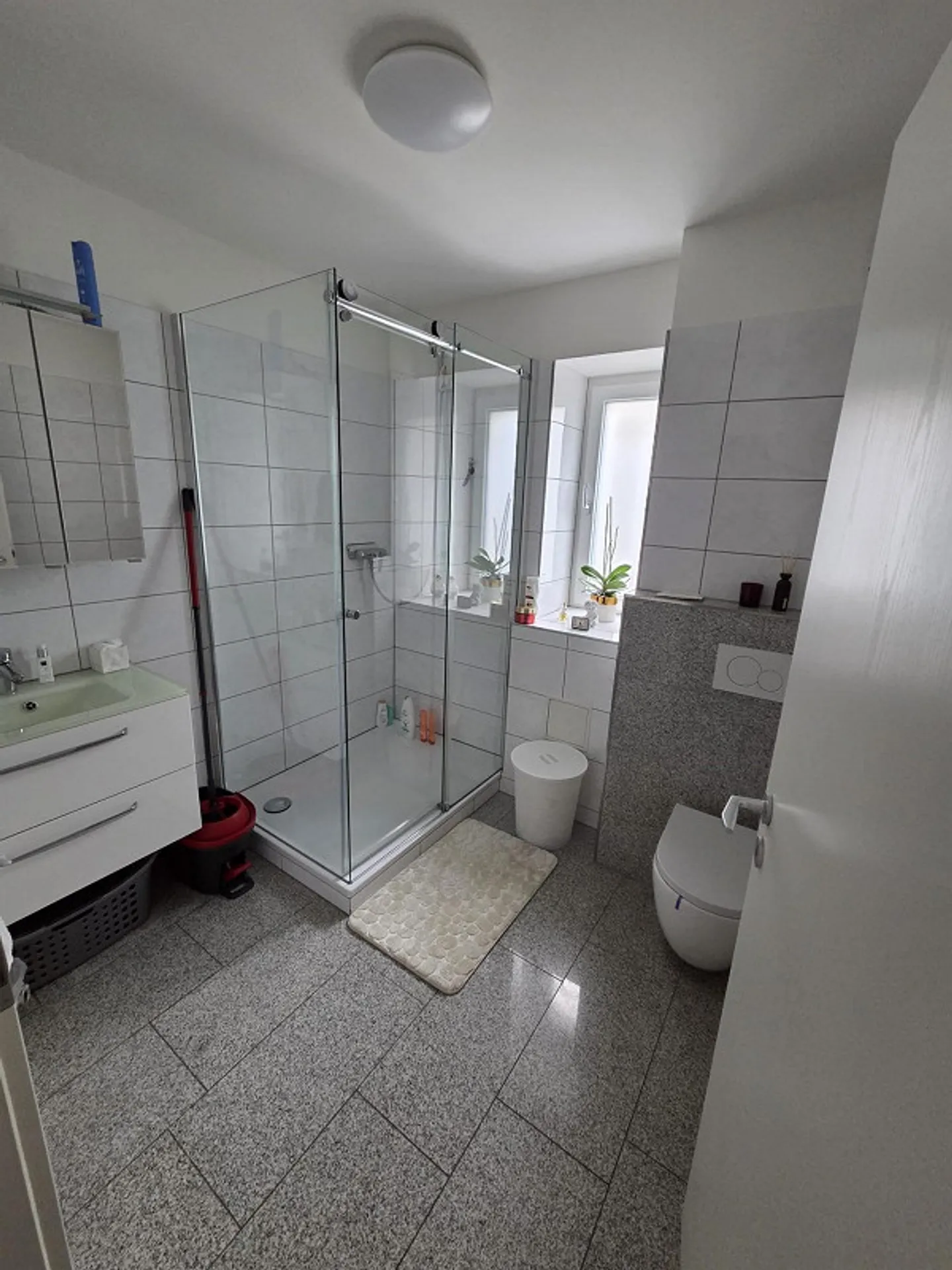 Apartment with large terrace in central location - Photo 6 of 8