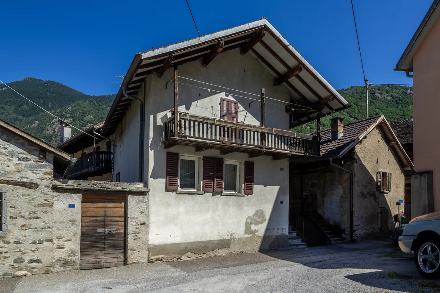 Casetta da ristrutturare ad un prezzo interessante - Foto 1 di 10