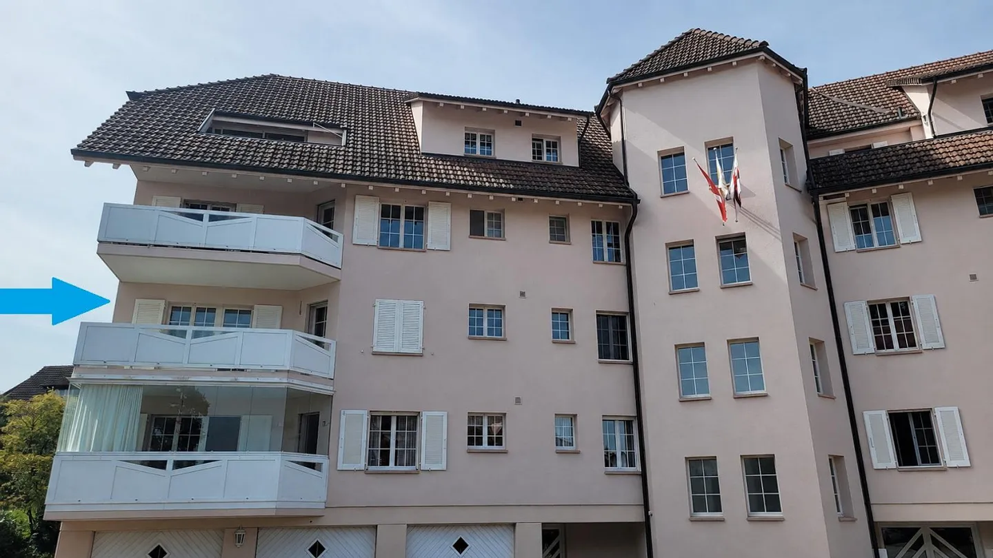 Freshly renovated 3½-room apartment in Altnau on Lake Constance with fireplace - Photo 3 of 21