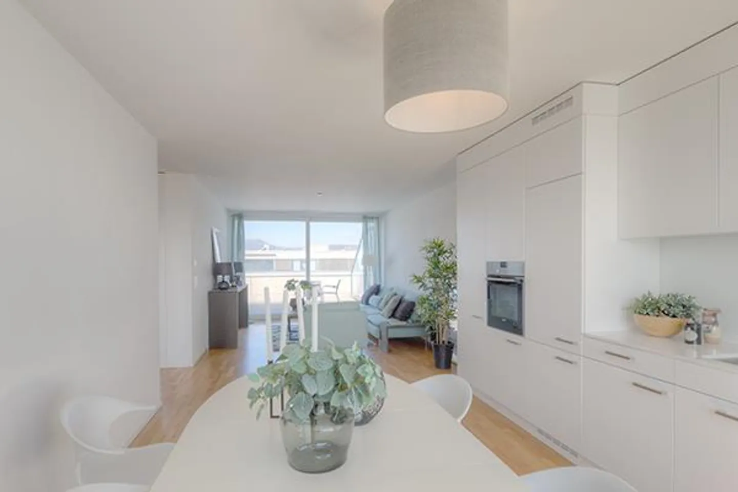 Ascenseur directement dans l'appartement ? - Photo 3 sur 10