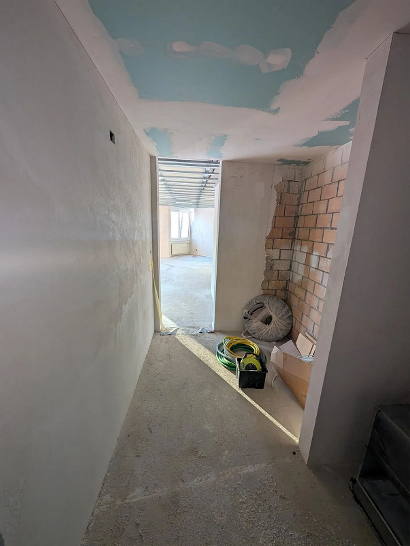 1.5 Room Apartment - Photo 12 of 14