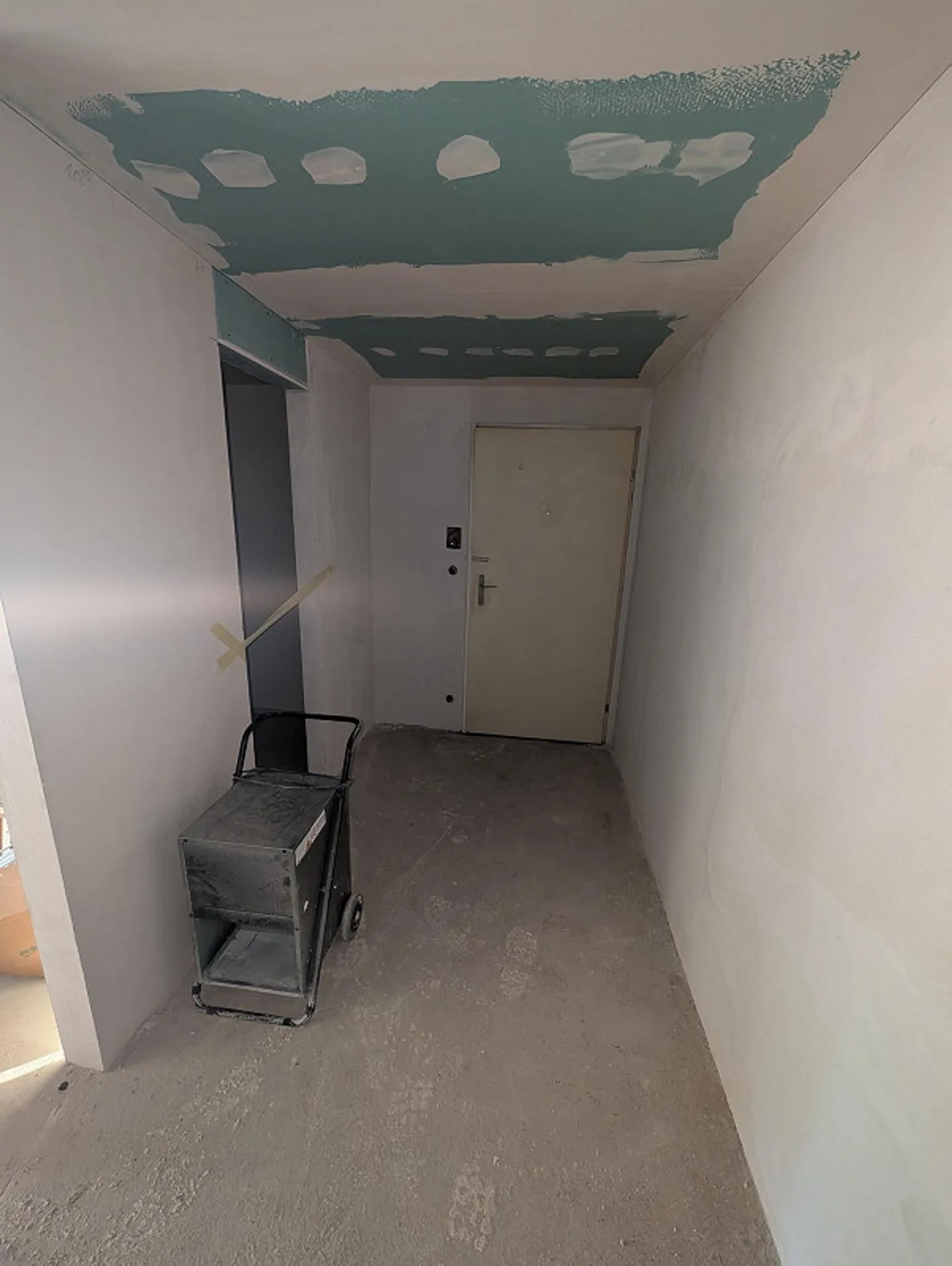 1.5 Room Apartment - Photo 13 of 14