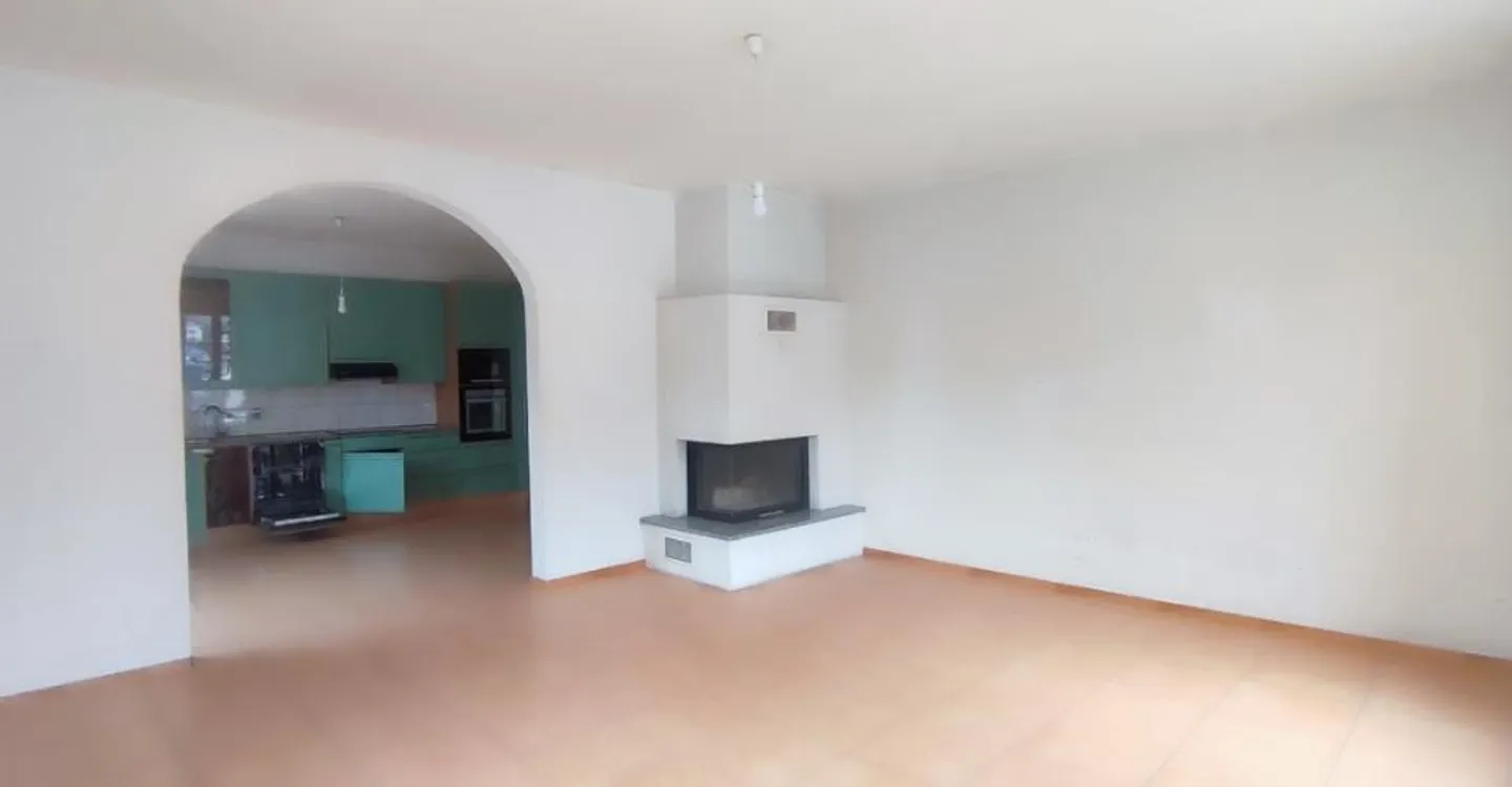 5.5-room apartment in Tavannes - Photo 2 of 8