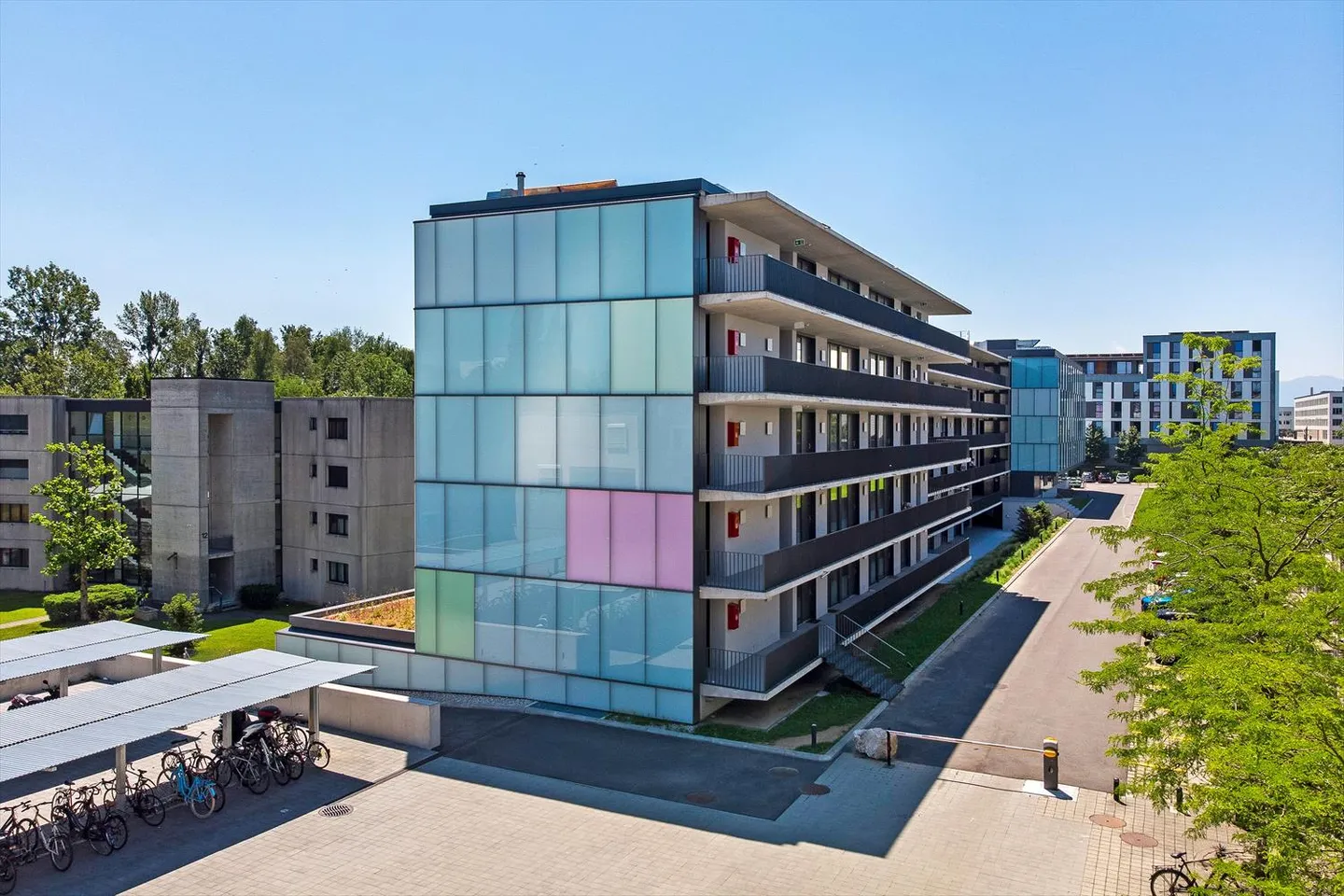 Innenparkplatz - Foto 2 von 2