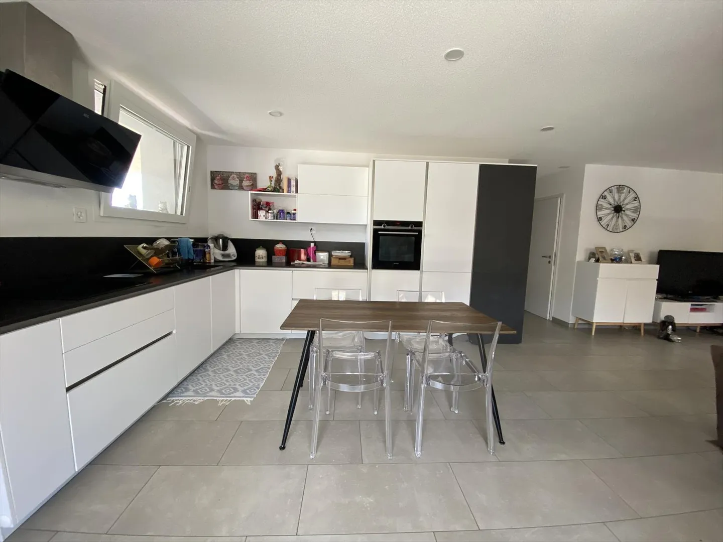 Appartamento - Foto 3 di 13