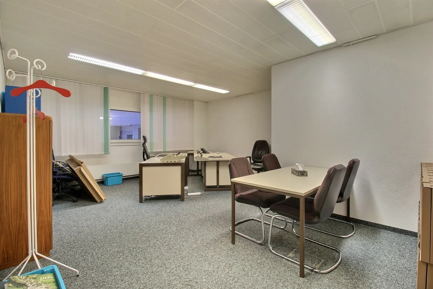 Office space for sale - Photo 21 of 22