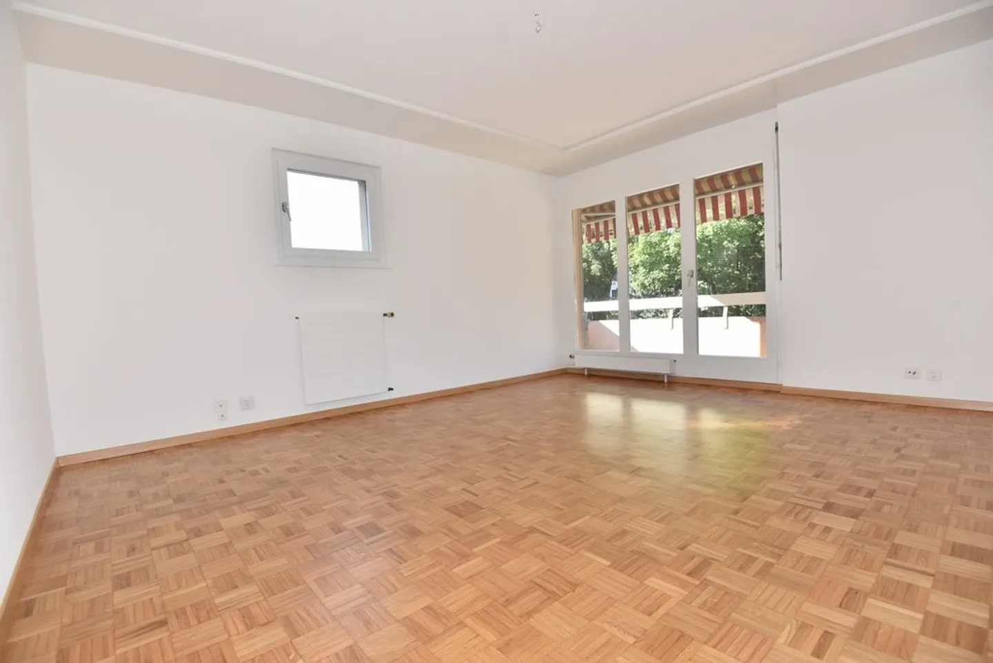 Geräumige 3,5-Zimmer-Wohnung von 84 m2 in ruhiger Lage - Foto 2 von 9
